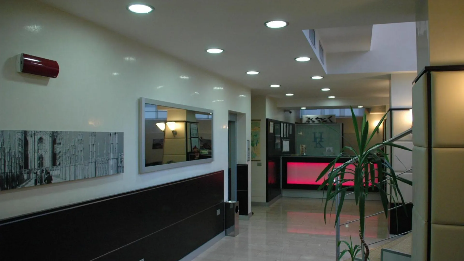 קורסיקו Hotel Kristall