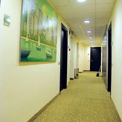 קורסיקו Hotel Kristall